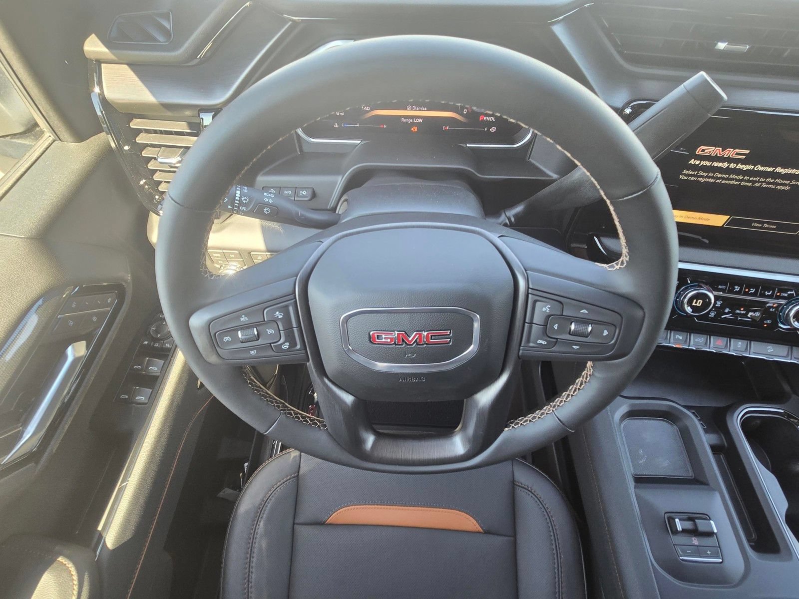 New 2026 GMC Sierra 2500 AT4 w/ AT4 Premium Plus Package AWD/4WD image 9