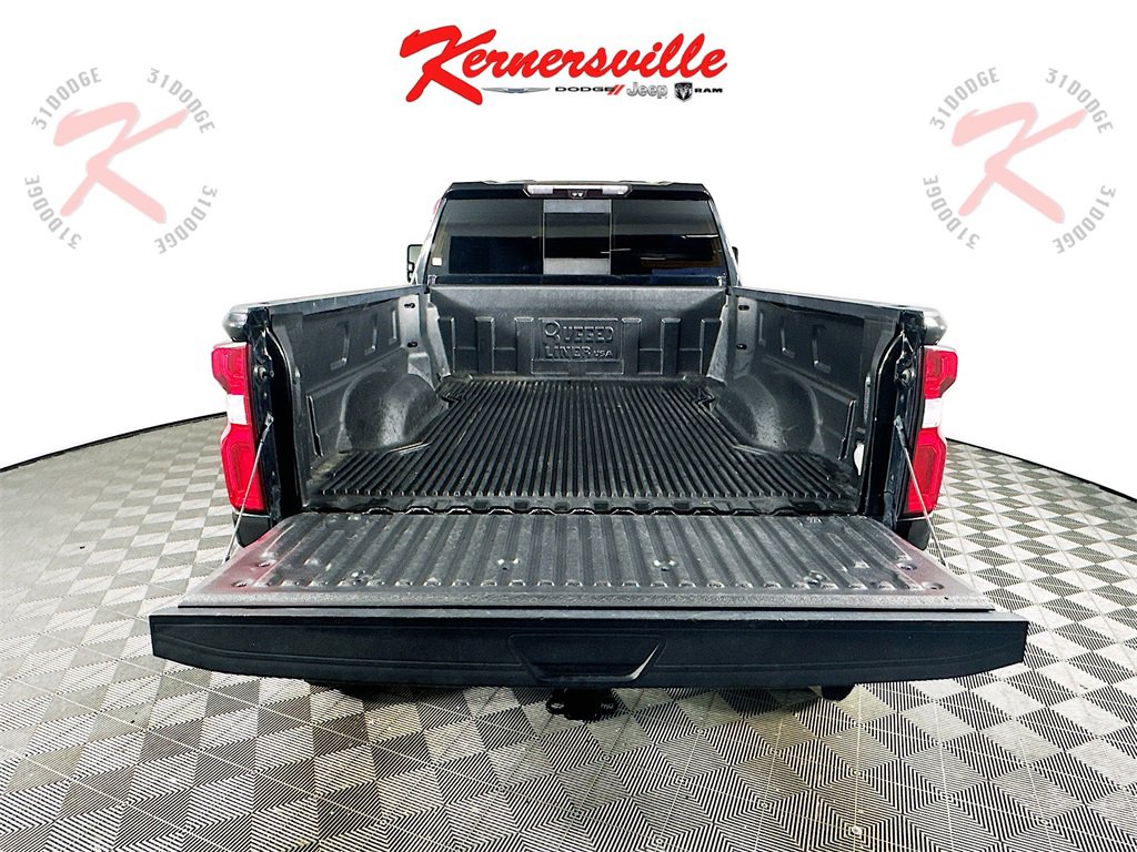 Used 2020 Chevrolet Silverado 2500 LTZ w/ LTZ Premium Package image 29