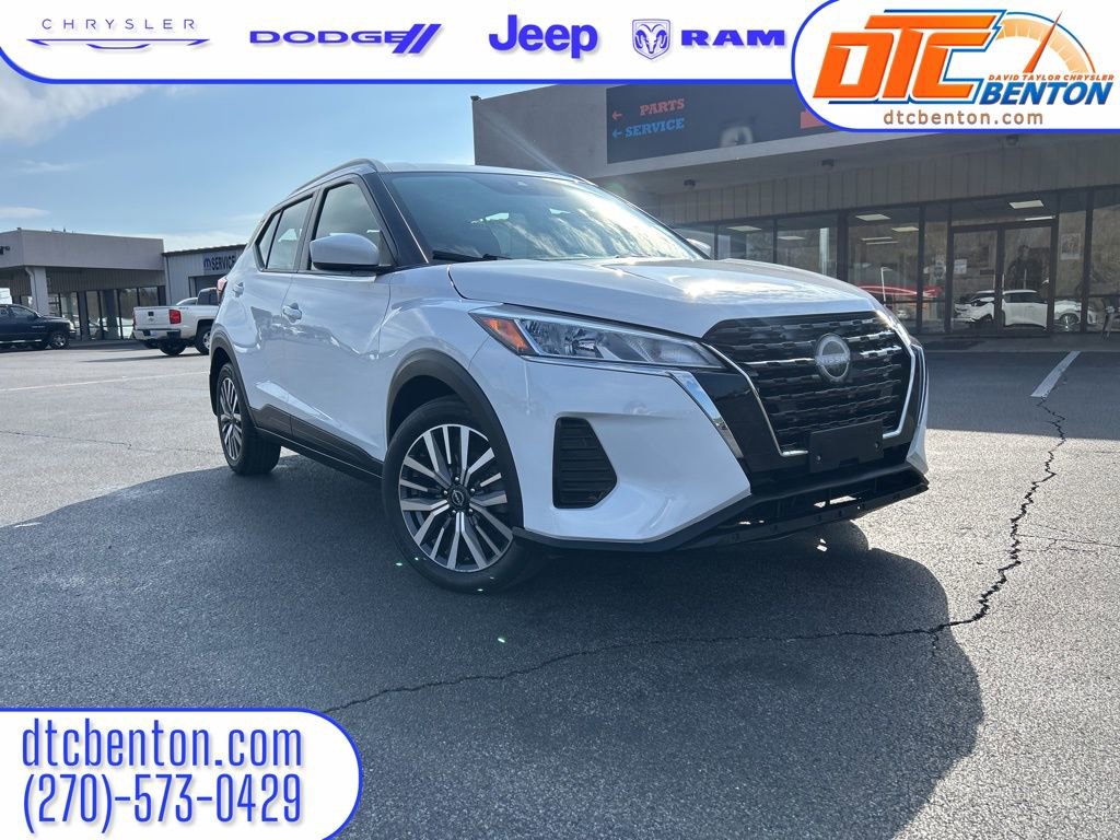 Used 2023 Nissan Kicks SV