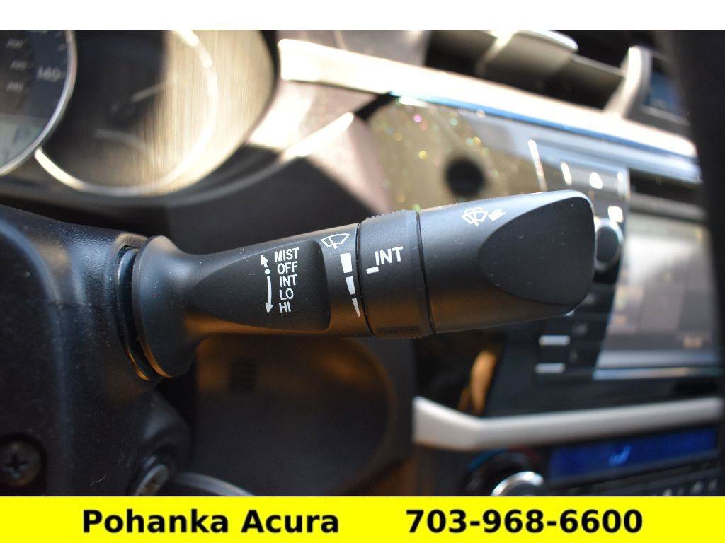 Used 2016 Toyota Corolla LE FWD image 19