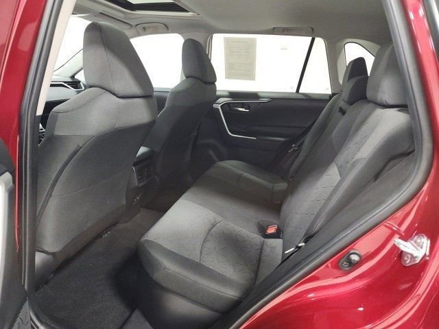Certified 2022 Toyota RAV4 XLE w/ Convenience Package image 22
