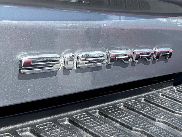Used 2025 GMC Sierra 3500 Denali w/ Denali Reserve Package AWD/4WD image 26