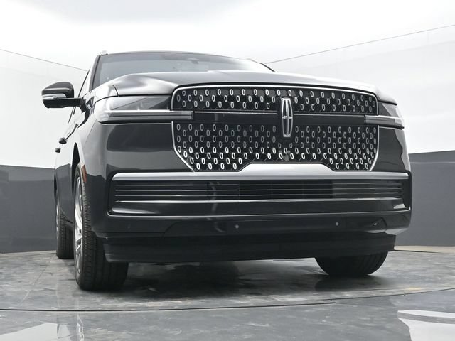 Used 2025 Lincoln Navigator Reserve AWD/4WD image 51