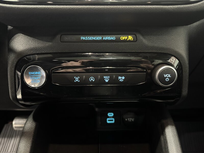 Used 2023 Ford Escape ST-Line w/ Tech Pack #1 FWD image 16