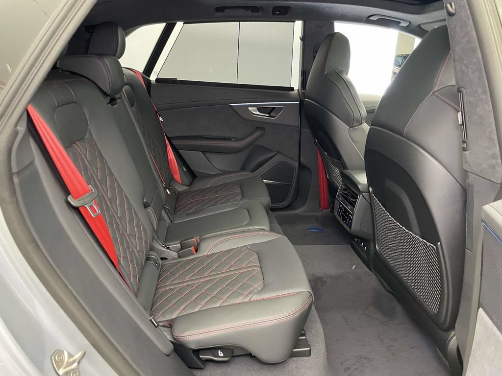 New 2026 Audi SQ8 Prestige AWD/4WD image 22