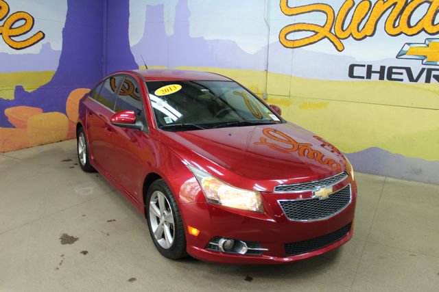 Used 2013 Chevrolet Cruze LT w/ RS Package FWD image 2