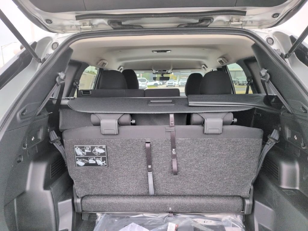 New 2026 Mitsubishi Outlander ES AWD/4WD image 11