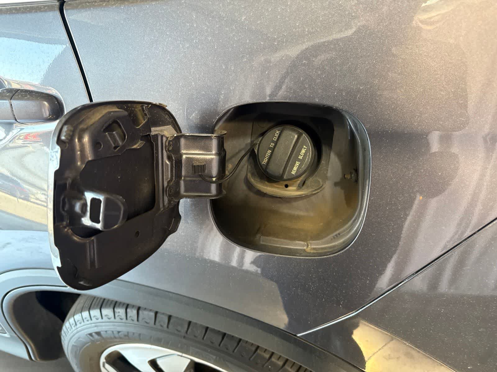 Used 2015 Honda CR-V Touring image 9