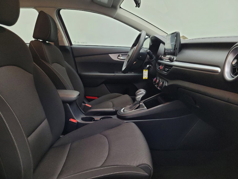 Used 2024 Kia Forte LXS image 21