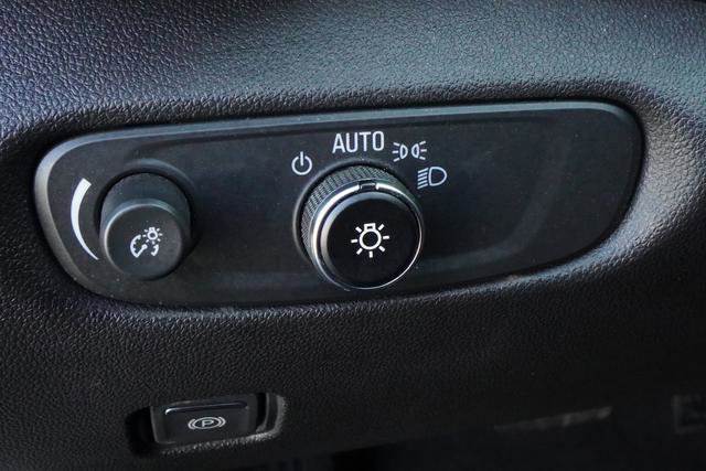 Used 2024 Chevrolet Blazer LT w/ Convenience Package AWD/4WD image 14