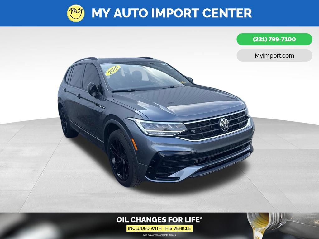 Used 2024 Volkswagen Tiguan SE R-Line AWD/4WD image 1