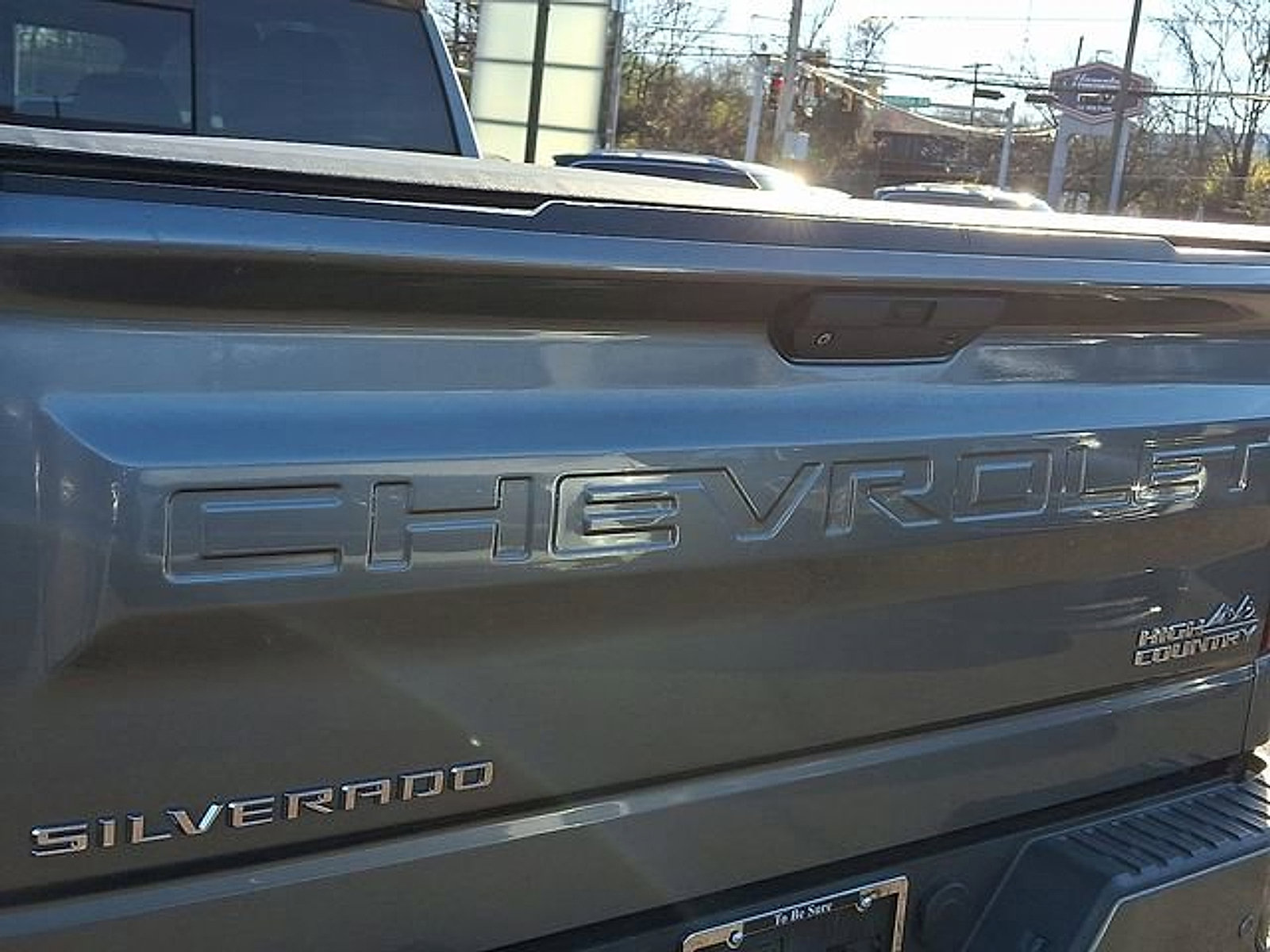 Used 2020 Chevrolet Silverado 1500 High Country w/ Technology Package image 29