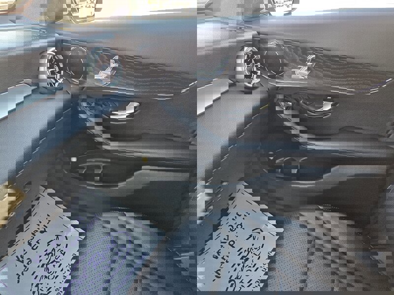 Used 2018 Mercedes-Benz GLC 300 4MATIC Coupe w/ Premium Package image 21