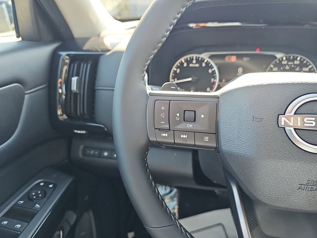 New 2026 Nissan Pathfinder Platinum FWD image 22