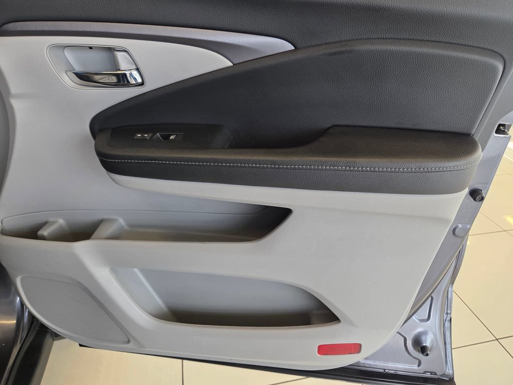 Certified 2023 Honda Ridgeline RTL image 22