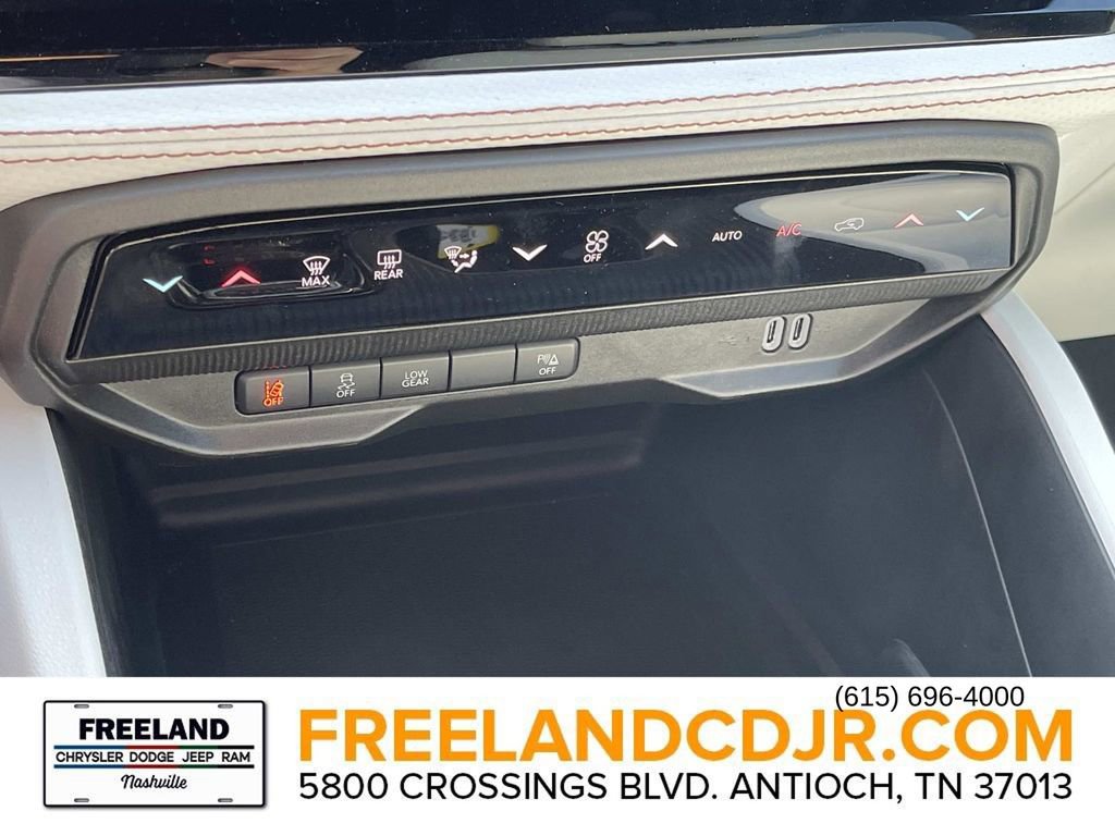 New 2026 Jeep Cherokee Limited image 27