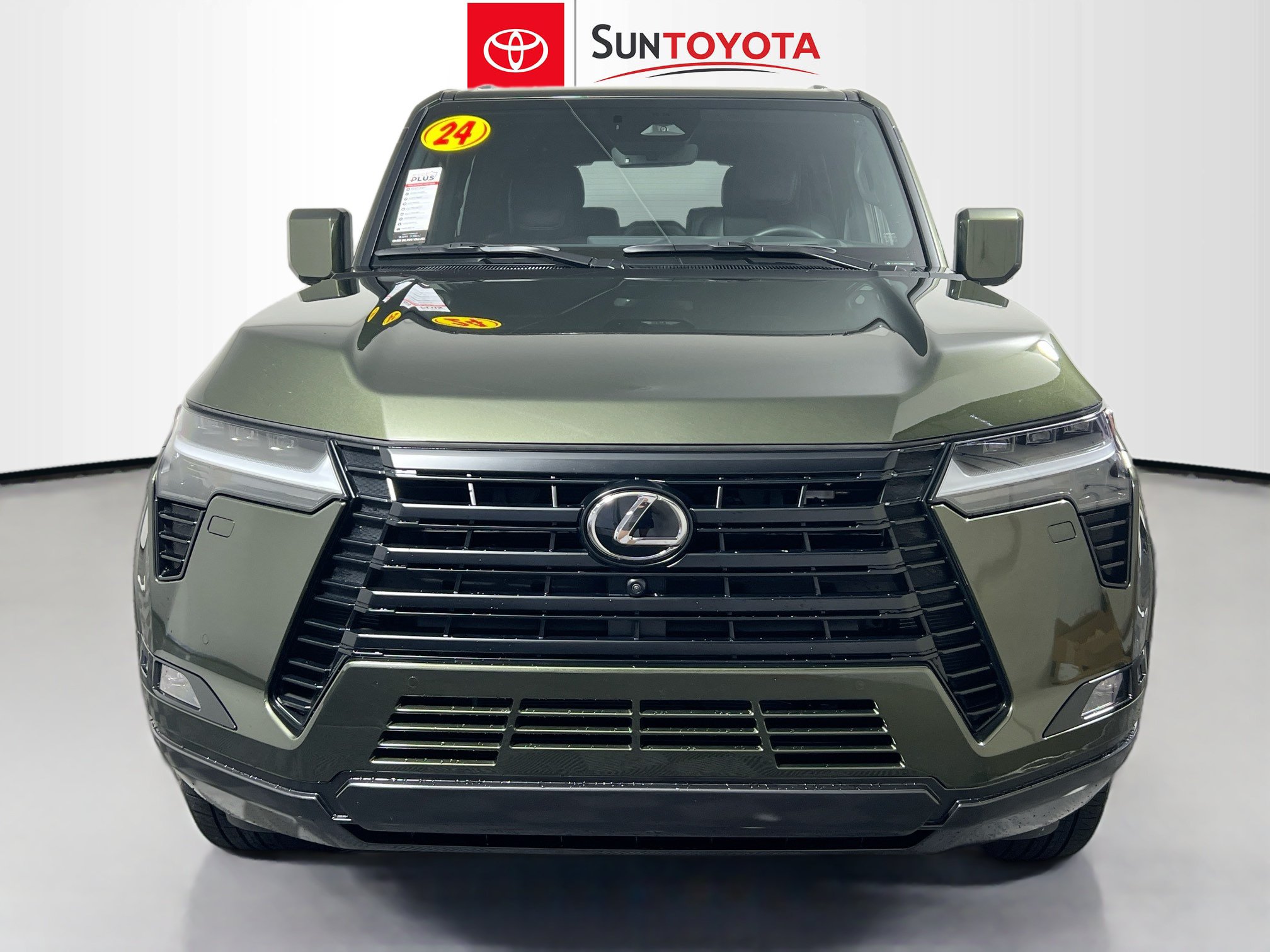 Used 2024 Lexus GX 550 w/ Accessory Package (2T) AWD/4WD image 10
