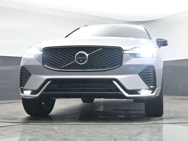 New 2026 Volvo XC60 B5 Plus w/ Protection Package Premier image 40