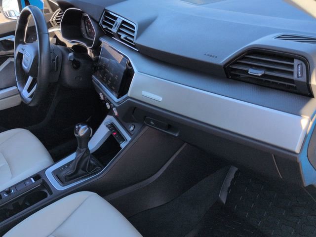 Used 2023 Audi Q3 2.0T Premium image 43