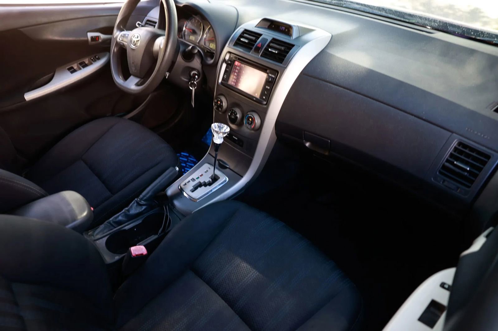 Used 2013 Toyota Corolla S Special Edition image 18