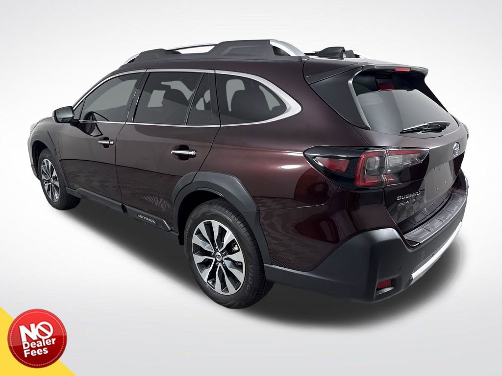 Used 2024 Subaru Outback Touring AWD/4WD image 6