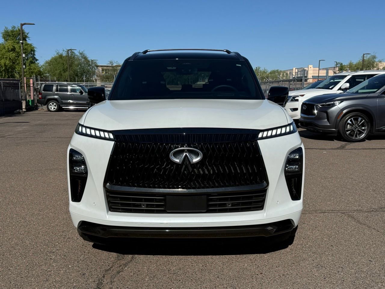 Certified 2025 INFINITI QX80 Autograph w/ Autograph Exterior Package image 2