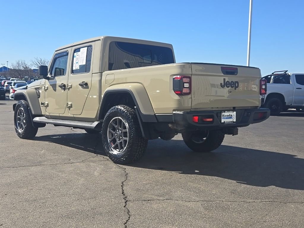 Used 2020 Jeep Gladiator Overland image 5