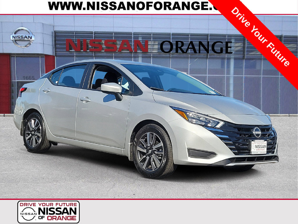Used 2025 Nissan Versa SV w/ Trunk Package FWD image 1
