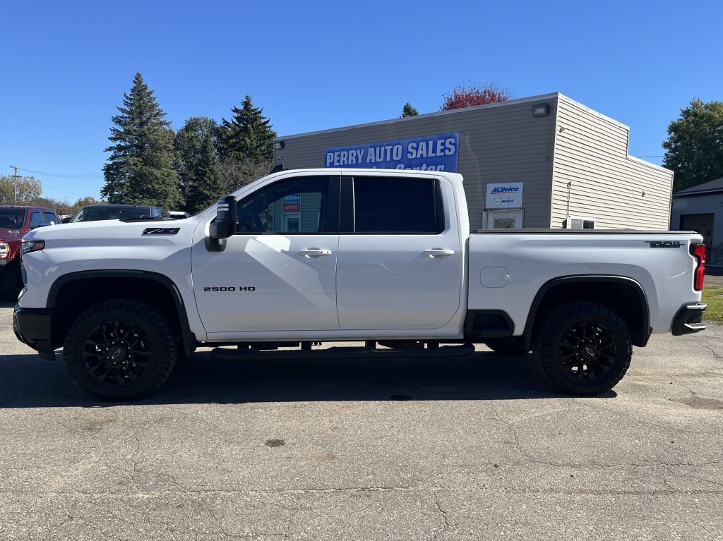 Used 2025 Chevrolet Silverado 2500 LT w/ Trail Boss Package