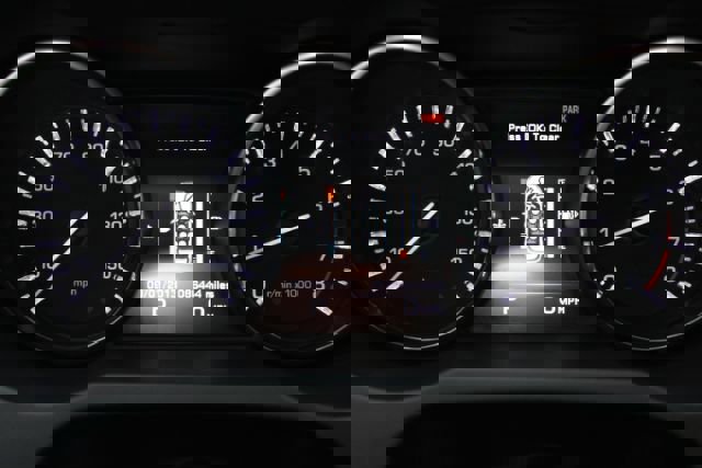 Used 2014 Land Rover Range Rover Evoque Dynamic image 21