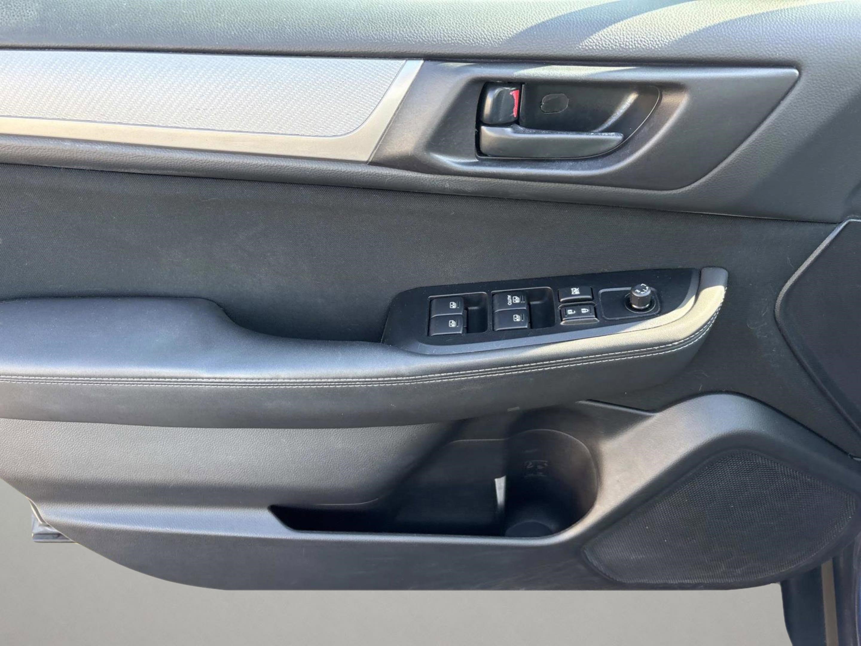 Used 2017 Subaru Outback 2.5i image 23