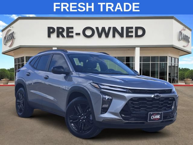 Used 2026 Chevrolet Trax ACTIV w/ Driver Confidence Package FWD image 1
