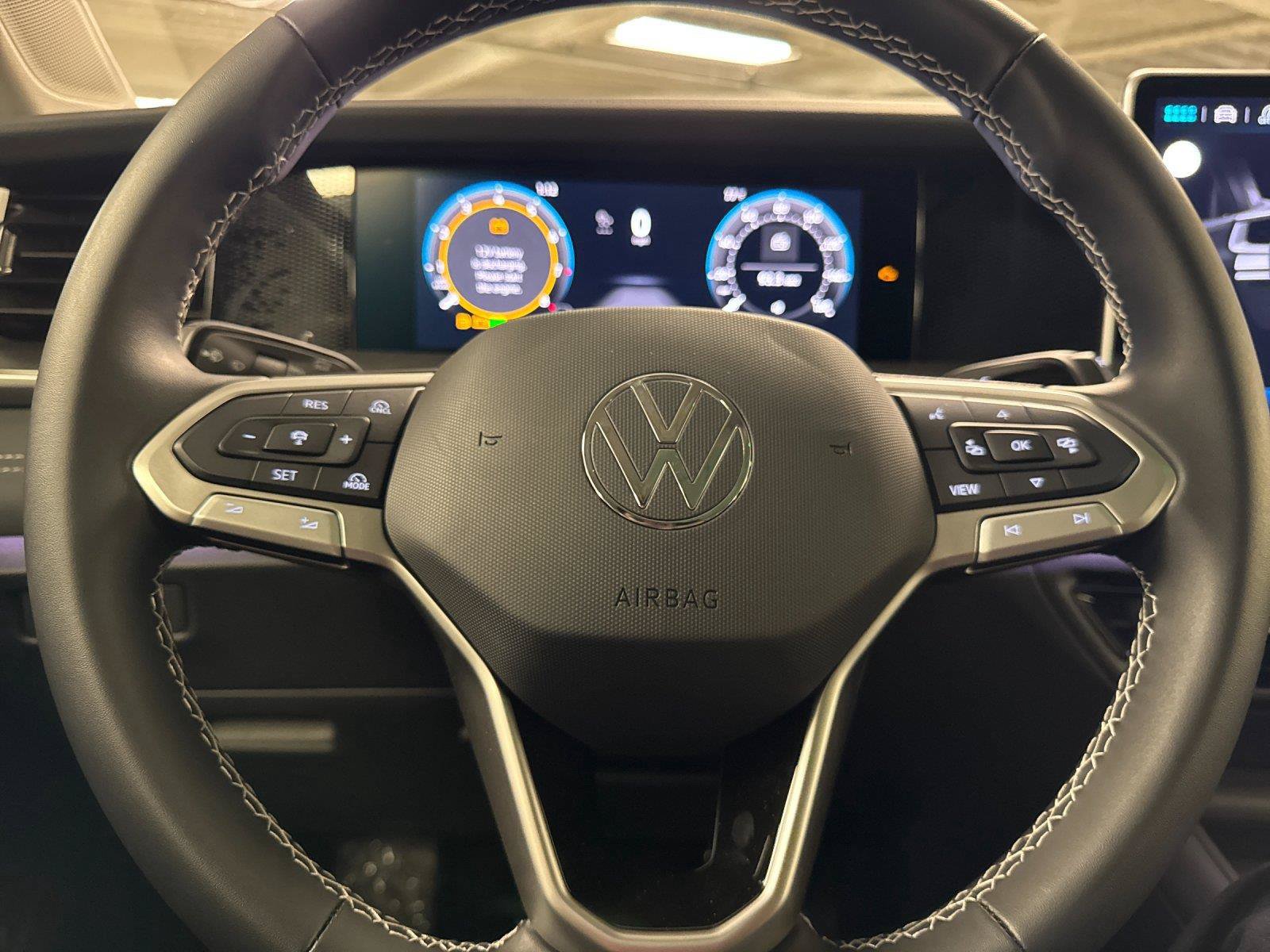 New 2026 Volkswagen Tiguan SE AWD/4WD image 22