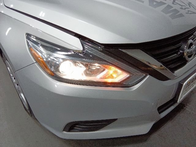 Used 2017 Nissan Altima 2.5 S w/ Power Driver Seat Package FWD image 28