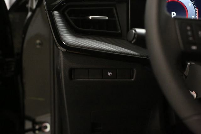 New 2026 Nissan Kicks SR w/ Cold Weather Package image 10