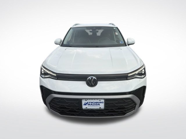 Used 2025 Volkswagen Taos SE AWD/4WD image 9