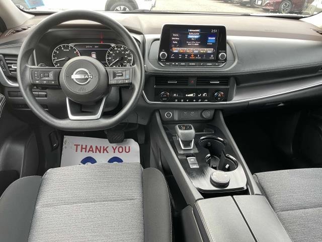 Certified 2023 Nissan Rogue SV image 16