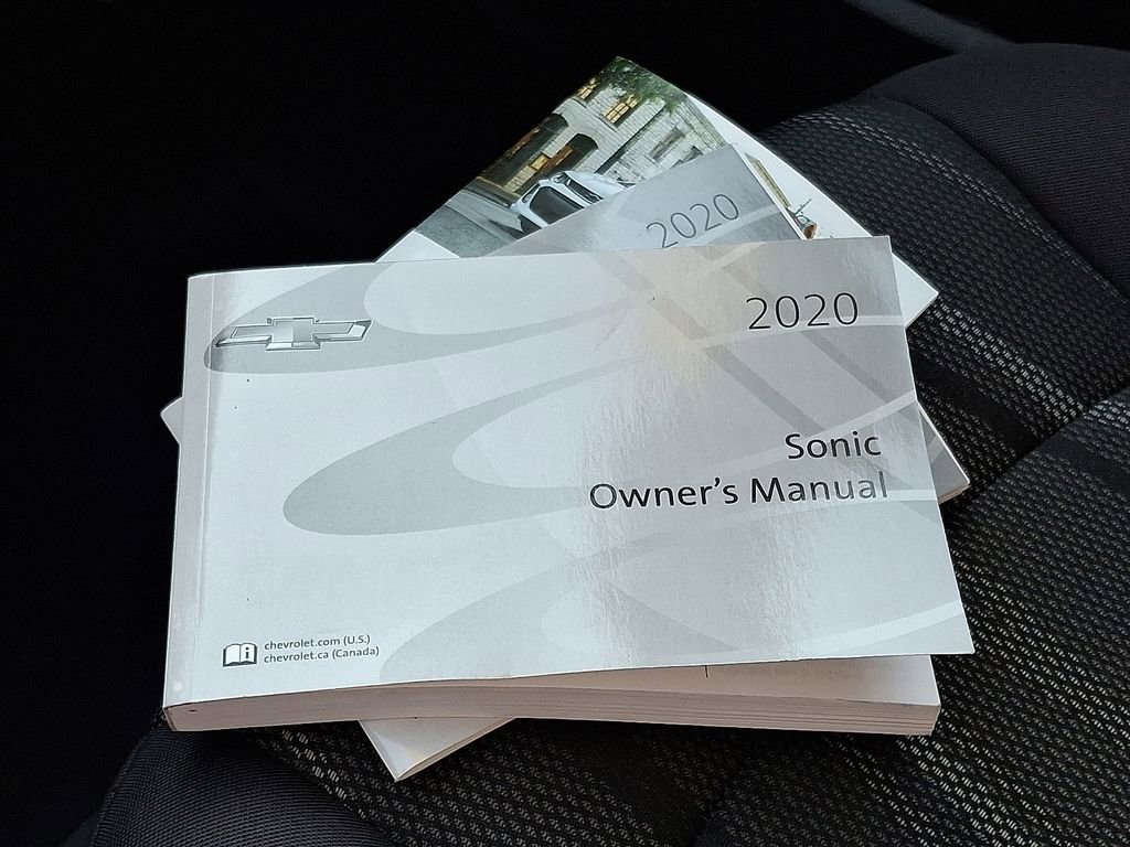 Used 2020 Chevrolet Sonic LT image 26