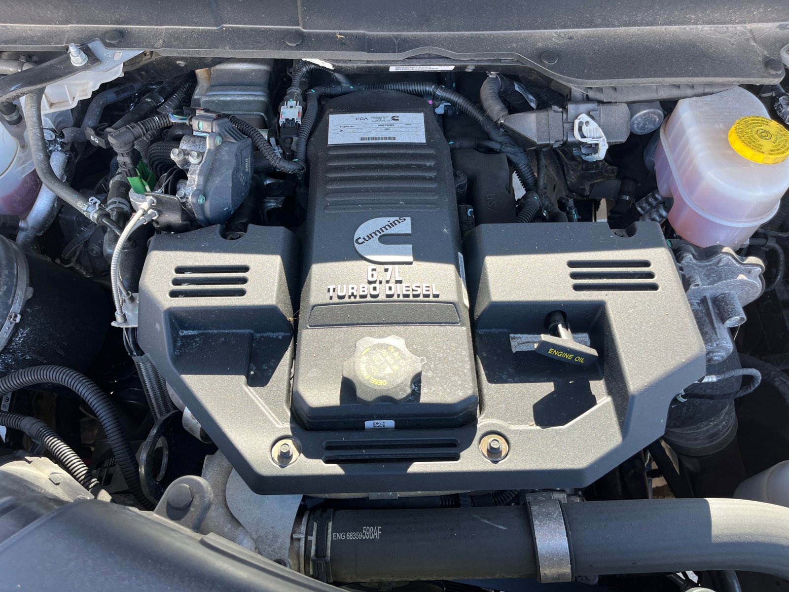 Used 2024 RAM 2500 Tradesman w/ Chrome Appearance Group image 29