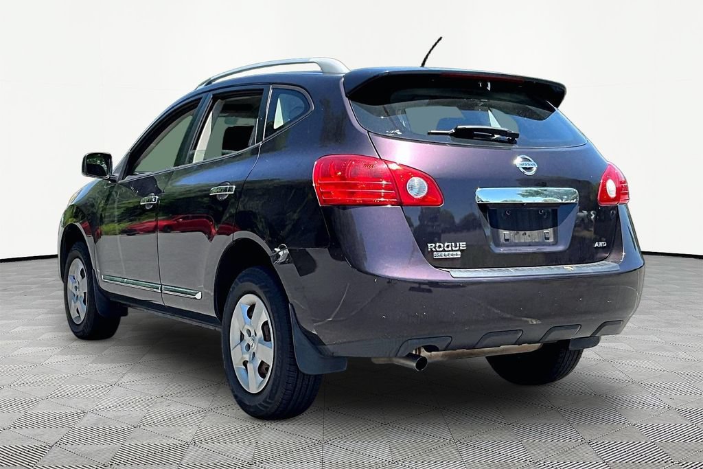 Used 2014 Nissan Rogue S w/ Convenience Package AWD/4WD image 4