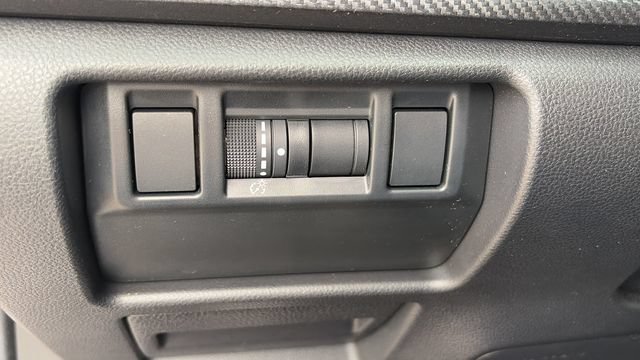 Certified 2025 Subaru Crosstrek 2.5i Sport AWD/4WD image 25