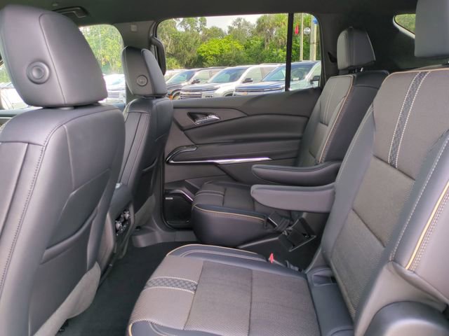 New 2026 Chevrolet Traverse High Country image 13