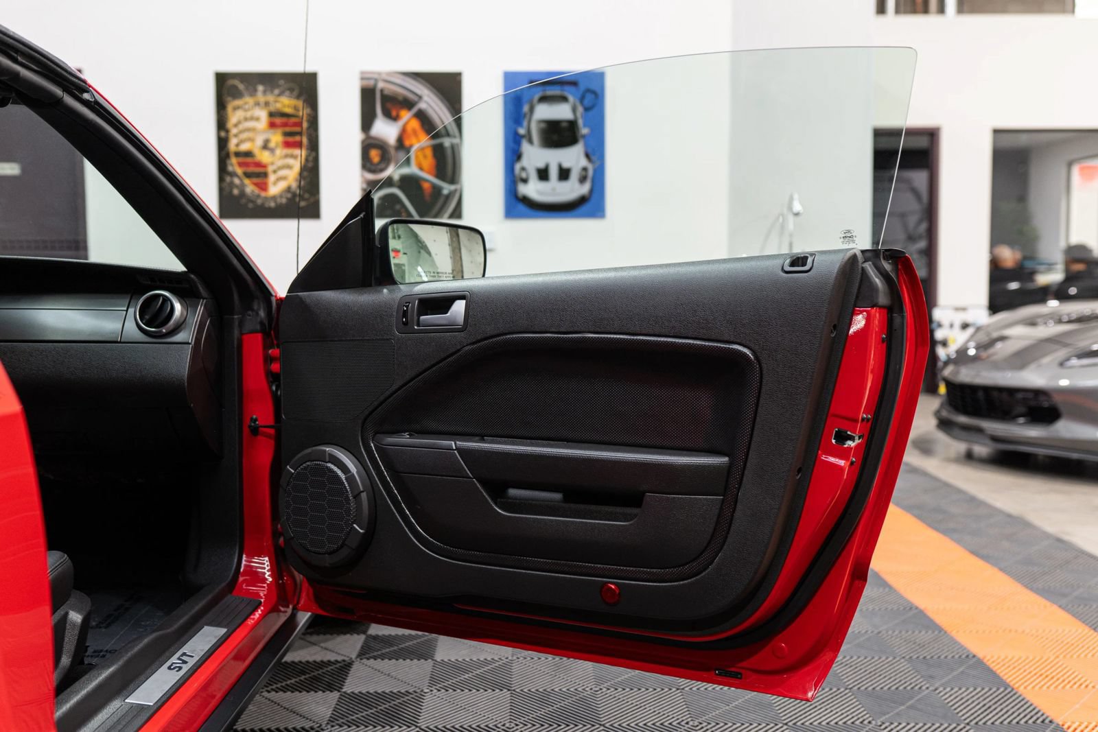 Used 2008 Ford Mustang Shelby GT500 RWD image 38