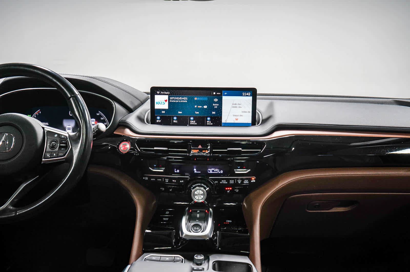 Used 2023 Acura MDX FWD w/ Technology Package image 13