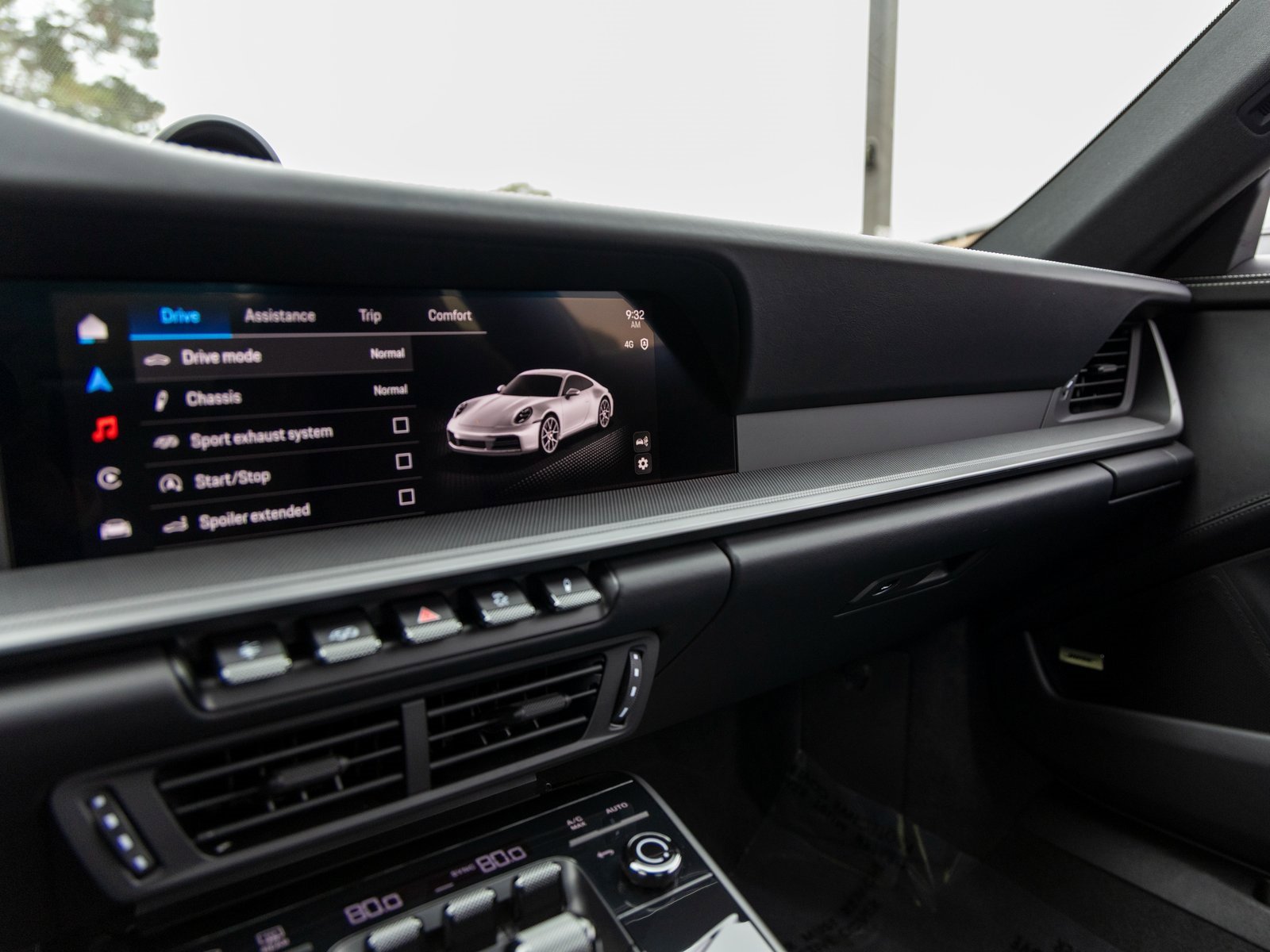 Certified 2025 Porsche 911 Carrera image 37