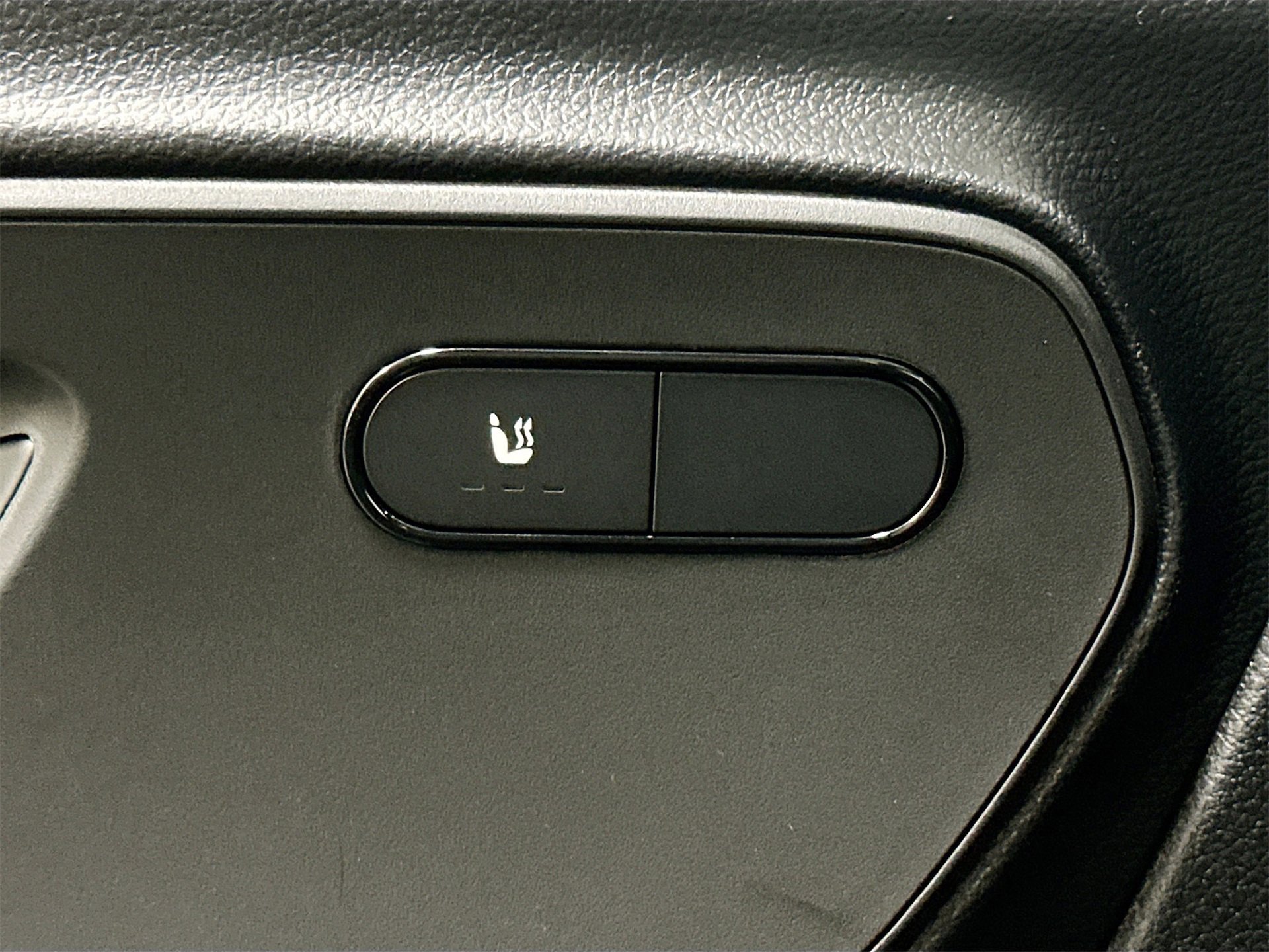 Used 2025 Mercedes-Benz Sprinter 2500 image 20