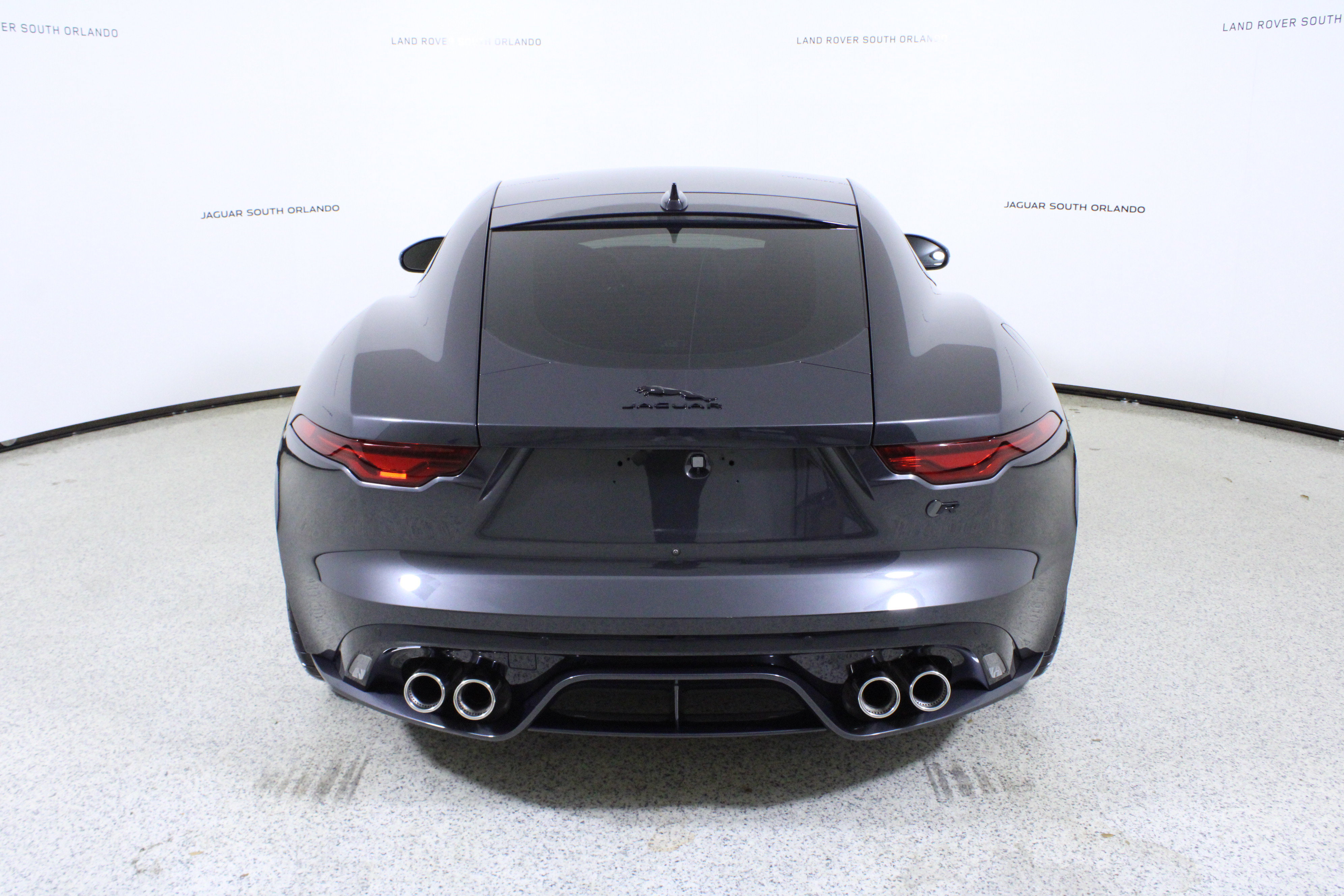 Used 2024 Jaguar F-TYPE R AWD/4WD image 6