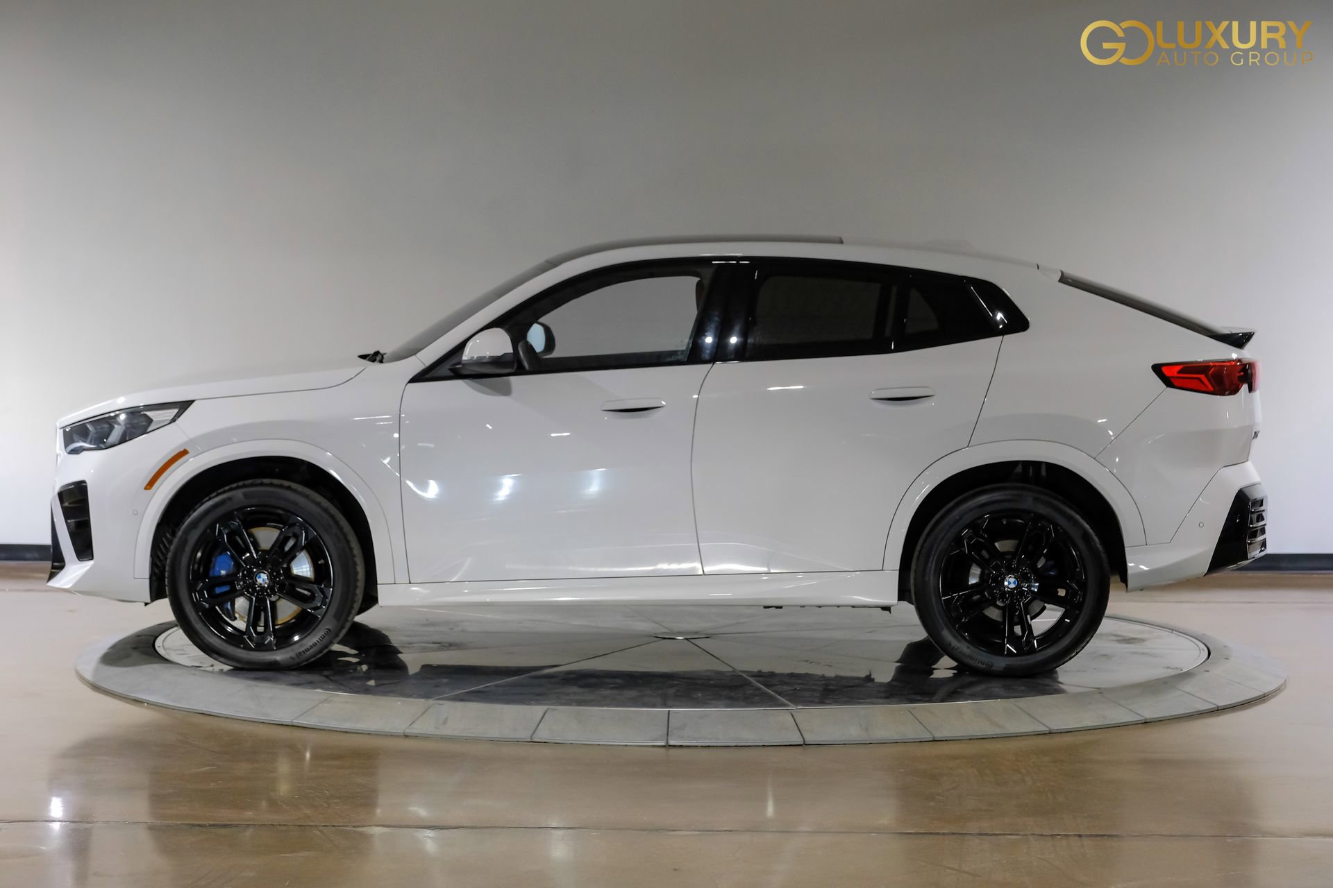 Used 2025 BMW X2 xDrive28i image 13