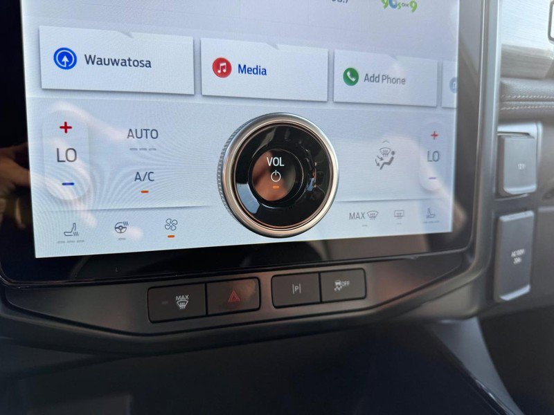 New 2025 Ford F150 Lightning Flash image 28