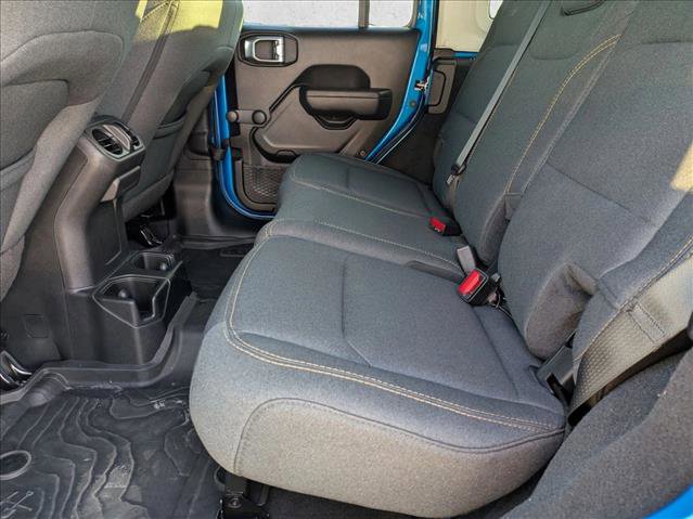 Used 2024 Jeep Wrangler Sport image 18